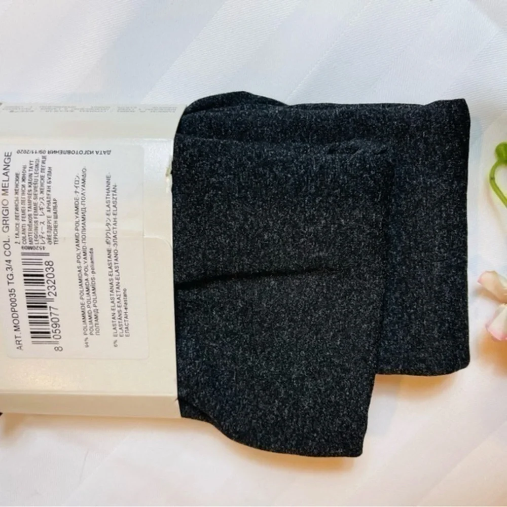 BUNDLED: 2 Opaque Leggings from Calzedonia MADE IN ITALYnew. Size 3/4 M/L Both.‎